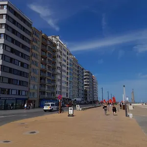  Apartment Met Prachtig Zeezicht
